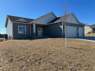 1230 Olivia Street SE, New Prague, MN 56071
