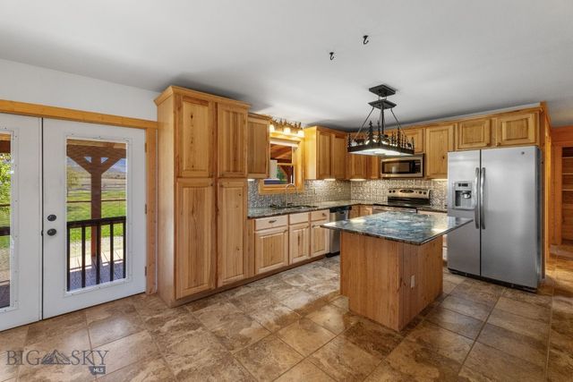 68 Bieler Lane, Sheridan, MT 59749