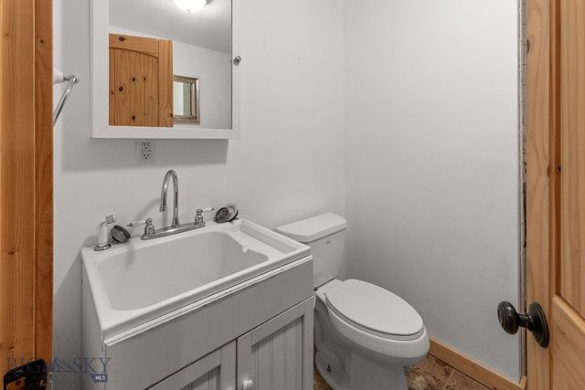 68 Bieler Lane, Sheridan, MT 59749