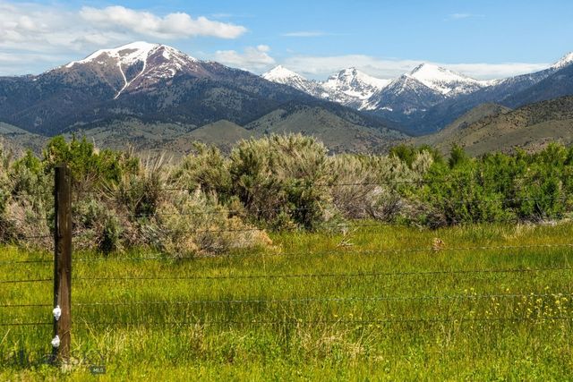 68 Bieler Lane, Sheridan, MT 59749