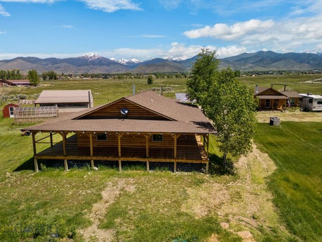 68 Bieler Lane, Sheridan, MT 59749
