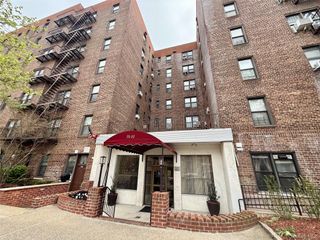 71-11 Yellowstone Boulevard 2G, Forest Hills, NY 11375