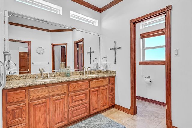 12836 E Madrid Road, Galveston, TX 77554