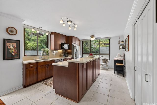 6770 Hawaii Kai Drive 401, Honolulu, HI 96825