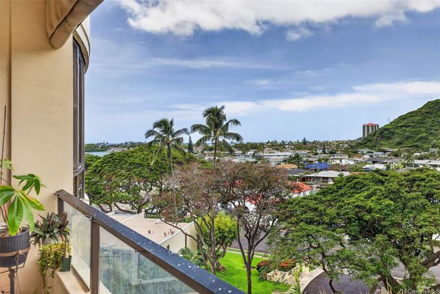 6770 Hawaii Kai Drive 401, Honolulu, HI 96825