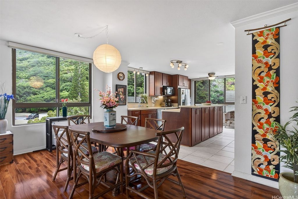 6770 Hawaii Kai Drive 401, Honolulu, HI 96825