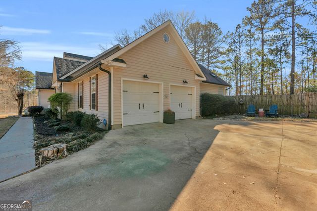 116 Newport Road NE, Milledgeville, GA 31061