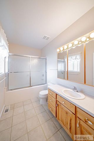 1337 Oma Jeane Drive, Idaho Falls, ID 83402