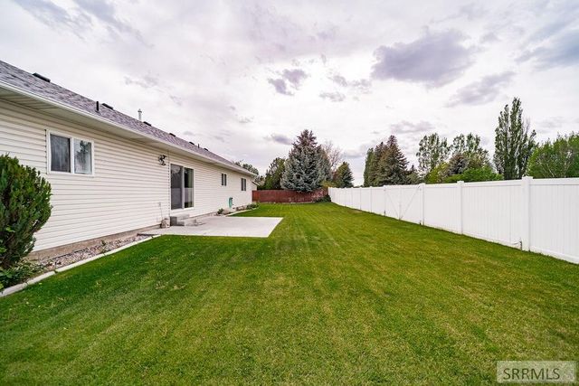 1337 Oma Jeane Drive, Idaho Falls, ID 83402