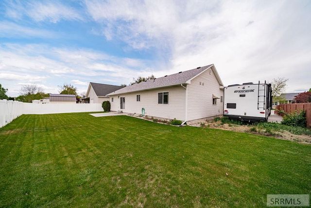 1337 Oma Jeane Drive, Idaho Falls, ID 83402