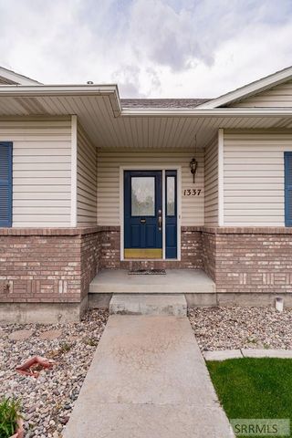 1337 Oma Jeane Drive, Idaho Falls, ID 83402