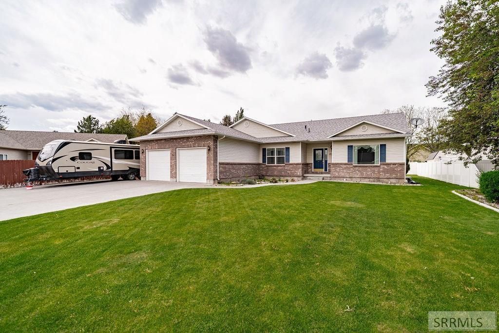 1337 Oma Jeane Drive, Idaho Falls, ID 83402