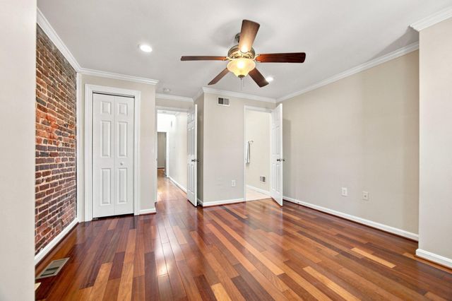 142 N LINWOOD AVE, Baltimore, MD 21224
