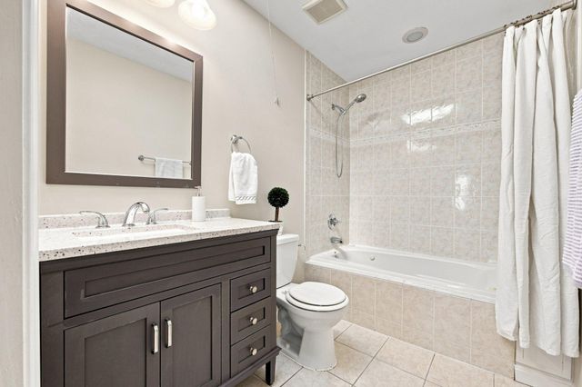 142 N LINWOOD AVE, Baltimore, MD 21224