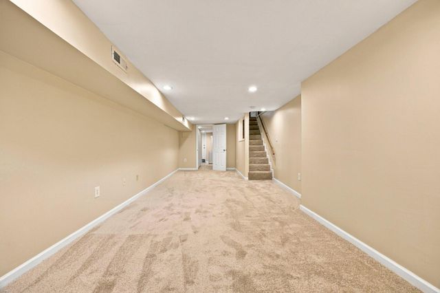 142 N LINWOOD AVE, Baltimore, MD 21224