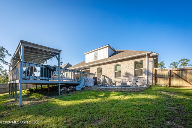 6956 Osprey Drive, Ocean Springs, MS 39564