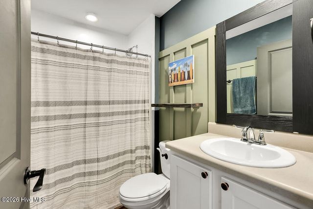 306 Cleat Drive, Surf City, NC 28445