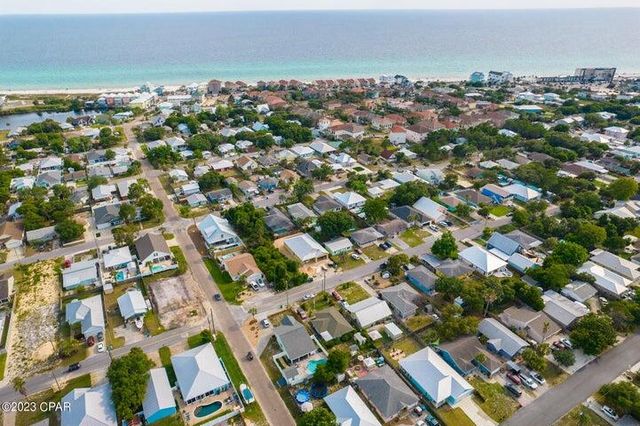 21508 Sunset Avenue, Panama City Beach, FL 32413