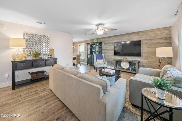 21508 Sunset Avenue, Panama City Beach, FL 32413