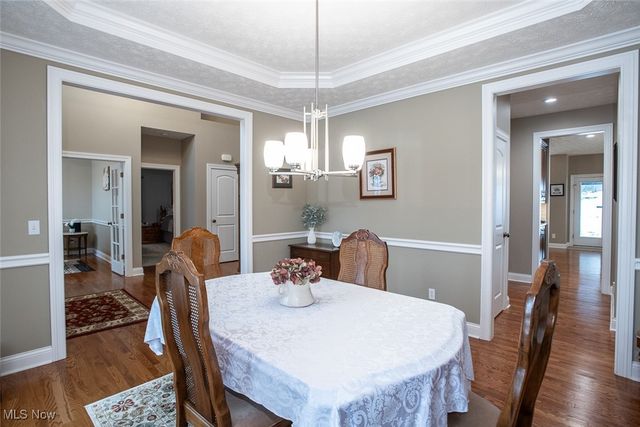 355 Wakefield Run Boulevard, Hinckley, OH 44233