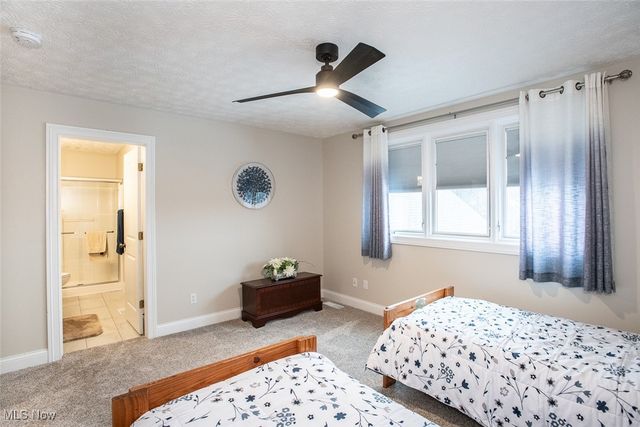 355 Wakefield Run Boulevard, Hinckley, OH 44233