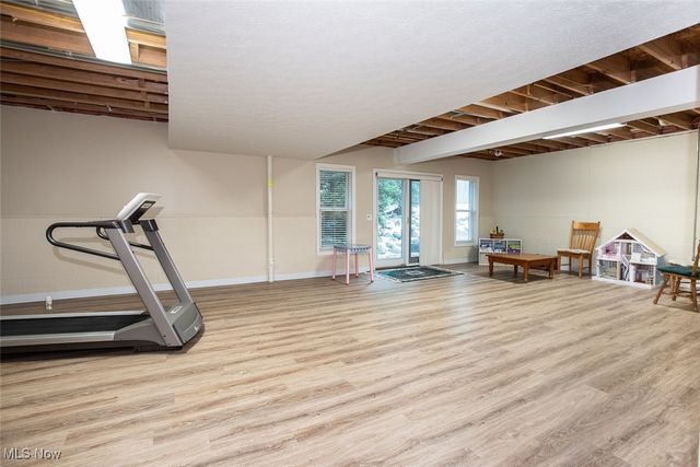 355 Wakefield Run Boulevard, Hinckley, OH 44233