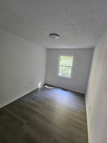 325 Olive Street, Huntington, WV 25705