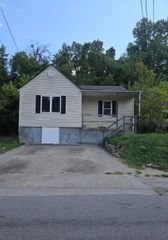325 Olive Street, Huntington, WV 25705