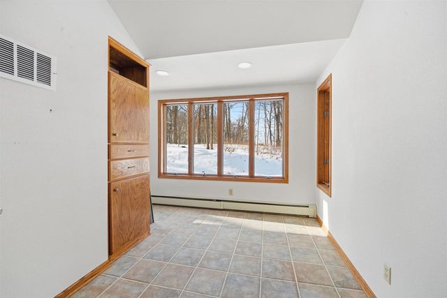 N5153 WOODHAVEN COURT, Shiocton, WI 54170