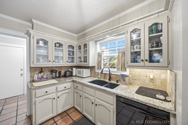 8323 S Indianapolis Avenue, Tulsa, OK 74137