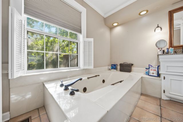 8323 S Indianapolis Avenue, Tulsa, OK 74137