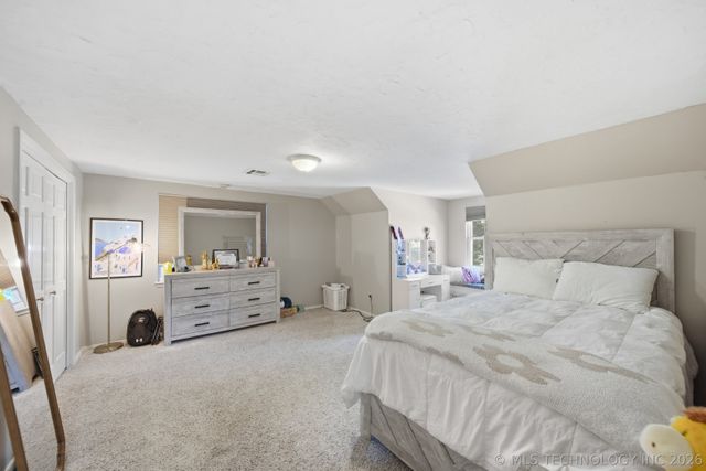 8323 S Indianapolis Avenue, Tulsa, OK 74137