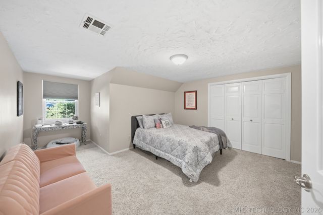 8323 S Indianapolis Avenue, Tulsa, OK 74137
