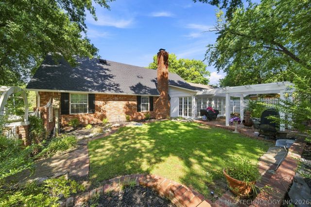 8323 S Indianapolis Avenue, Tulsa, OK 74137