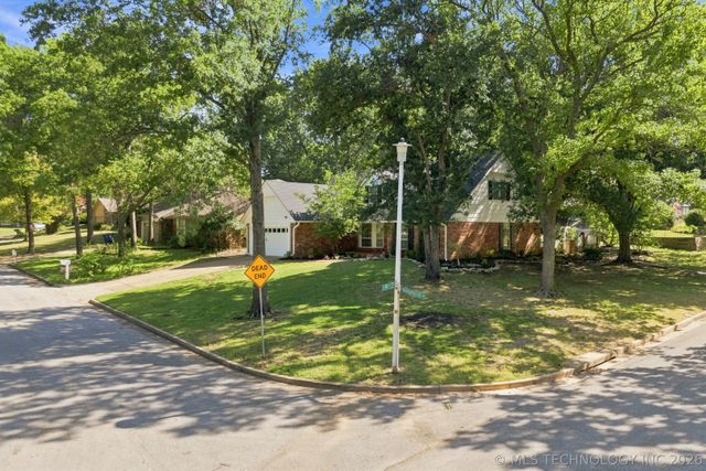 8323 S Indianapolis Avenue, Tulsa, OK 74137