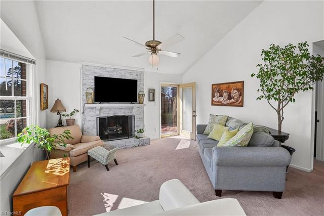 126 Chrisfield Circle, Winston-salem, NC 27104