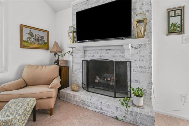 126 Chrisfield Circle, Winston-salem, NC 27104