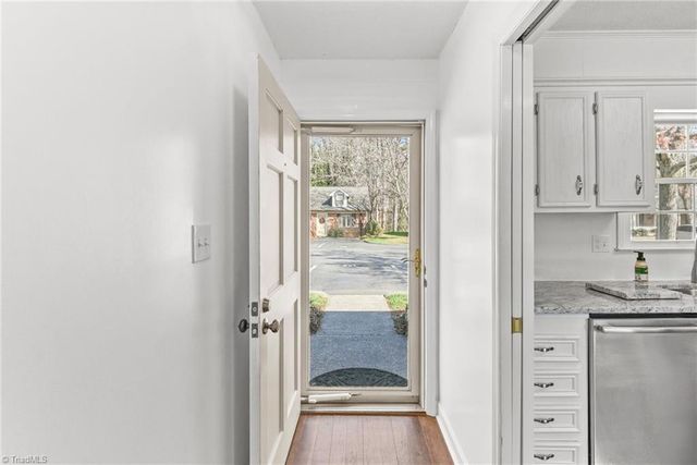 126 Chrisfield Circle, Winston-salem, NC 27104