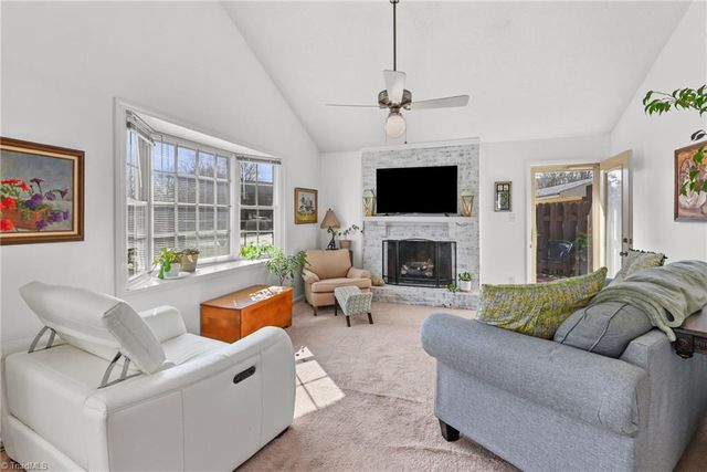 126 Chrisfield Circle, Winston-salem, NC 27104