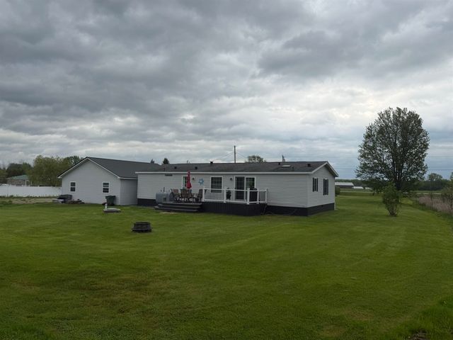 72 Middle Road, Swanton, VT 05488