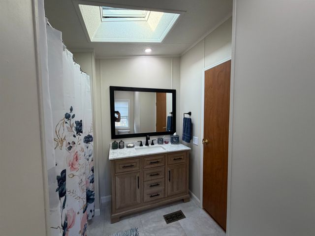 72 Middle Road, Swanton, VT 05488