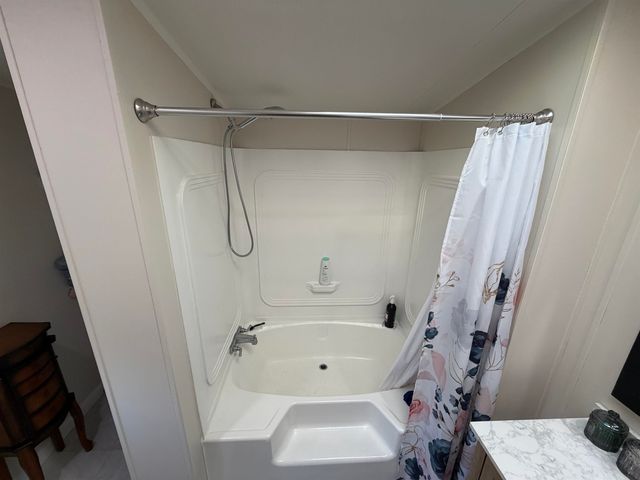 72 Middle Road, Swanton, VT 05488