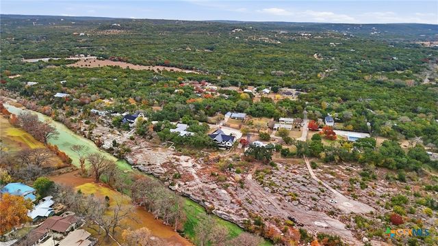 304 Hub Drive, Wimberley, TX 78676