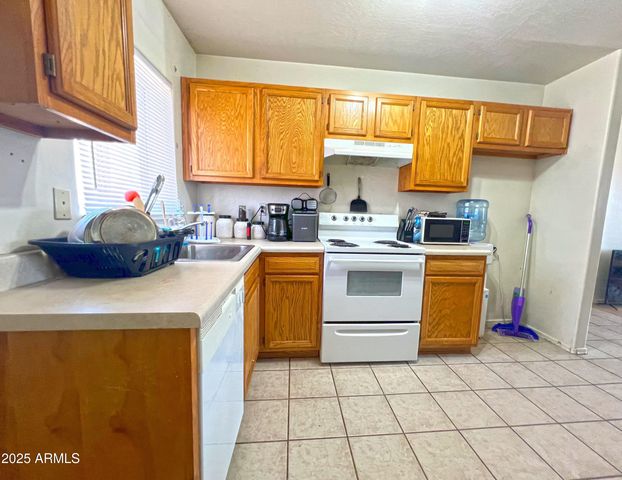 9938 W CENTURY Drive, Arizona City, AZ 85123
