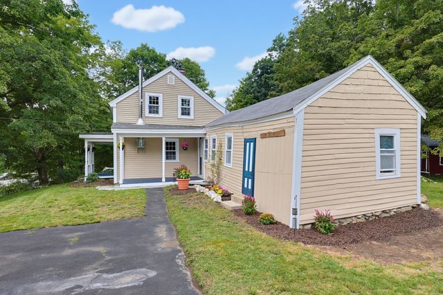 1 Jewell Hill Rd, Ashburnham, MA 01430