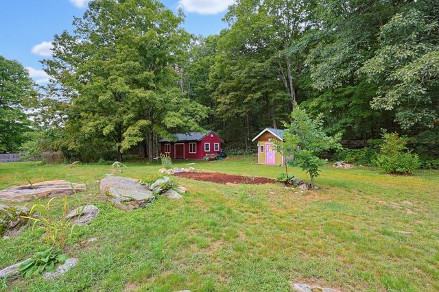 1 Jewell Hill Rd, Ashburnham, MA 01430