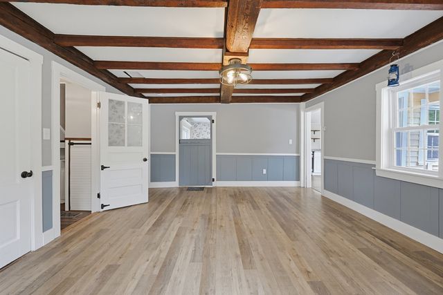 1 Jewell Hill Rd, Ashburnham, MA 01430