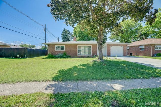 3105 Ash Avenue, Granite City, IL 62040