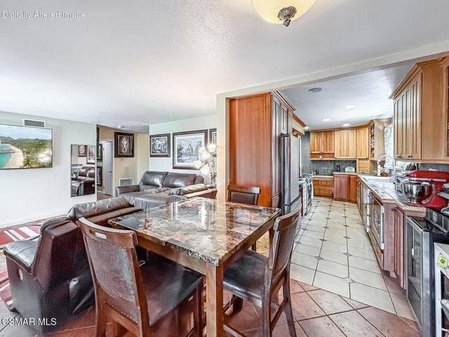 1772 Regent Street, Camarillo, CA 93010