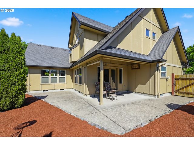 454 SALTY Way, Eugene, OR 97404